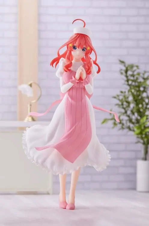 THE QUINTESSENTIAL QUINTUPLETS MOVIE KYUNTIES ITSUKI NAKANO FIGURE NURSE VERSION Artisanal Product Story Driven