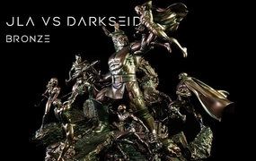 Valentine Gift Display Hero JLA Vs Darkseid Version B (Bronze)