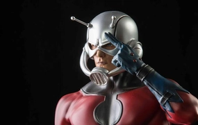 Fantasy Model Street Art ANT-MAN 1/4 Scale Statue (Comics Version)