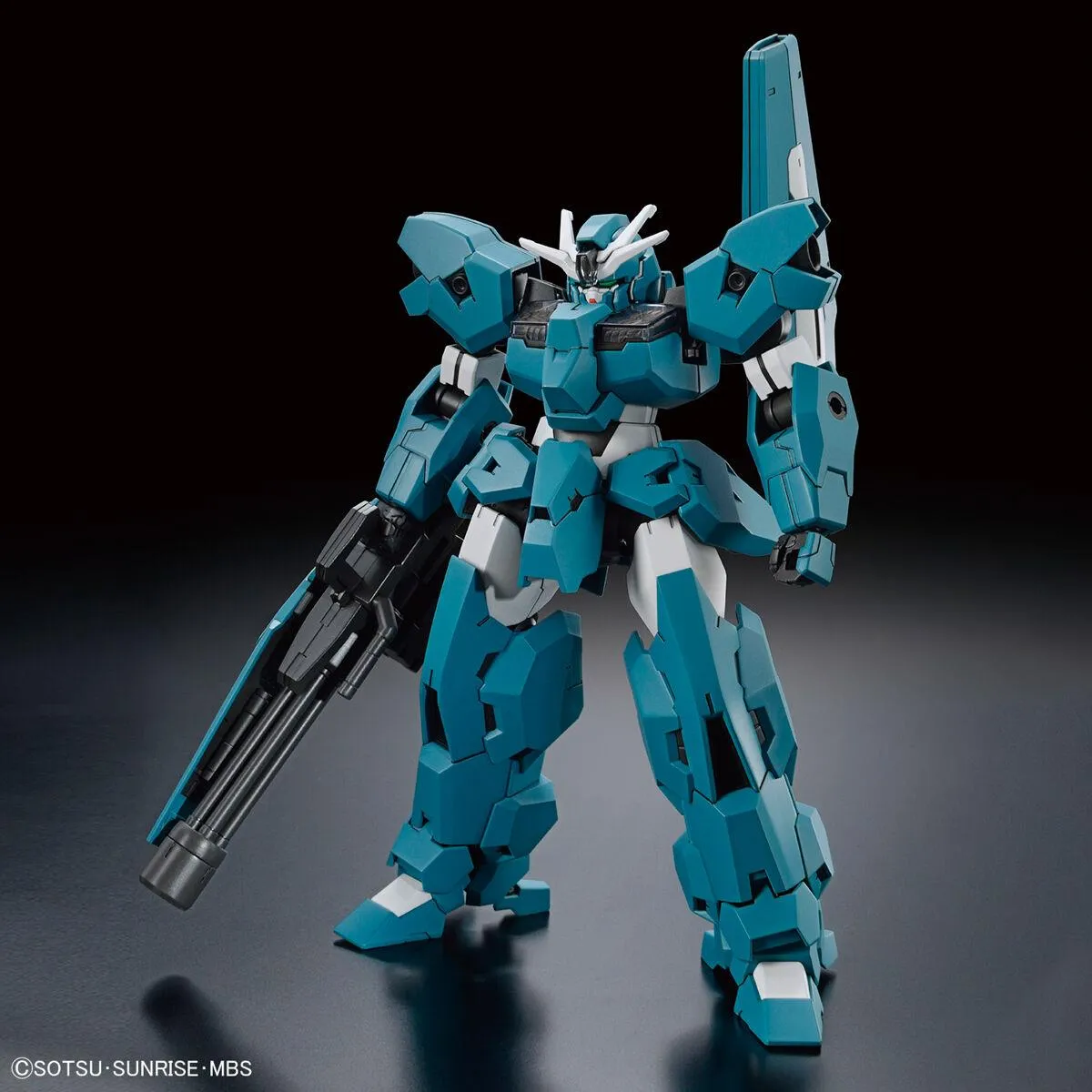 Blue Ribbon Gundam: Gundam Lfrith Ur HG Model