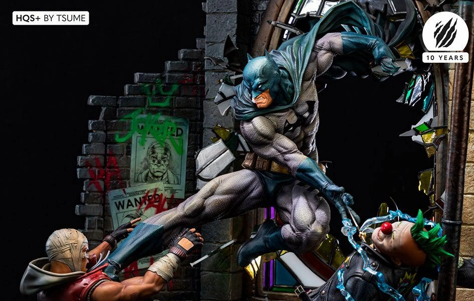 Batman HQS+ Premium Statue by Tsume Alien Creature