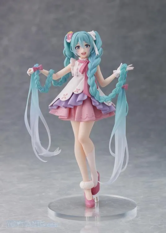 Gaming Piece HATSUNE MIKU RAPUNZEL WONDERLAND FIGURE Geometric Goods