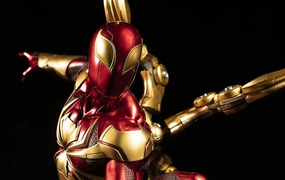 Iron Spider-Man 1/4 Scale Statue Marvel Robot Statue