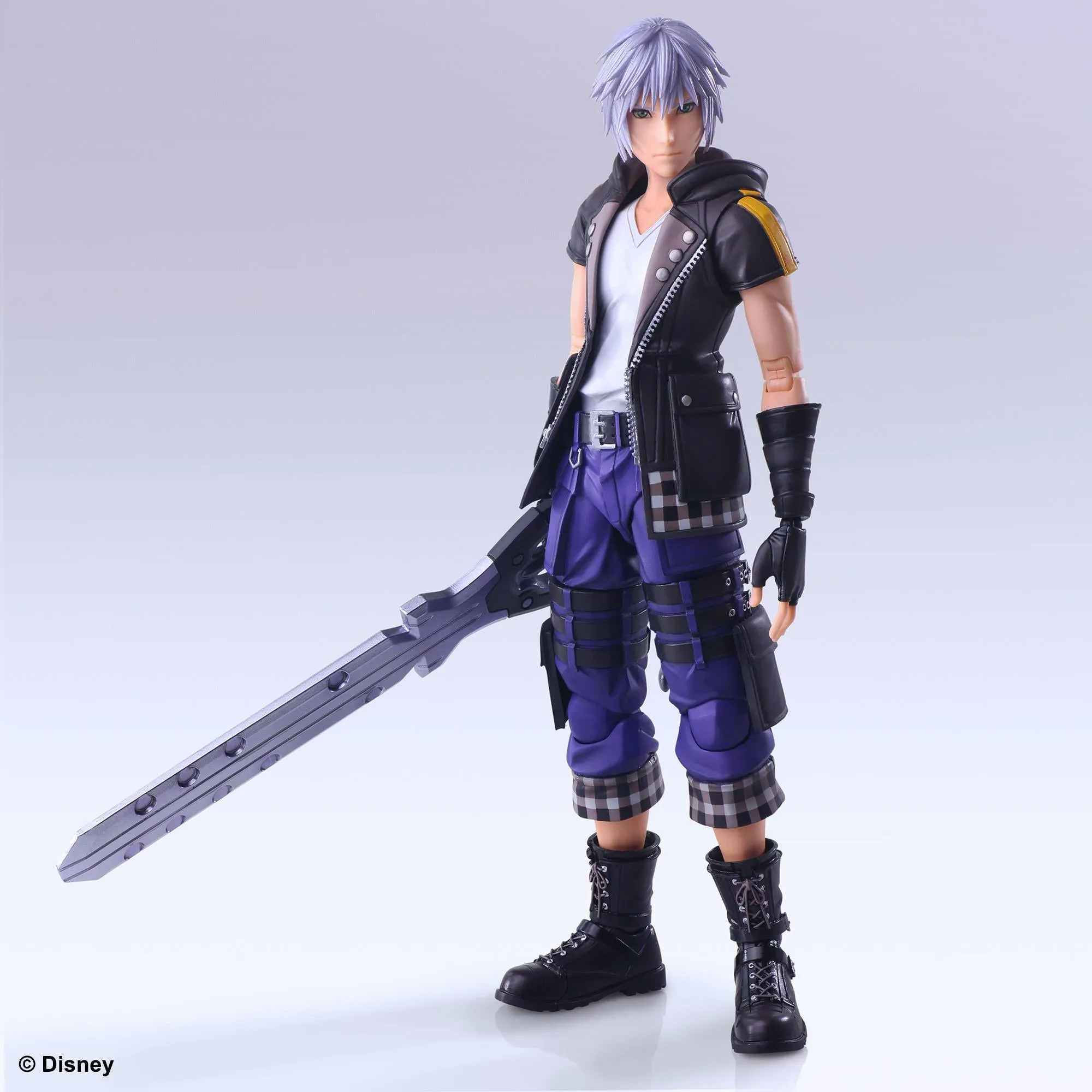 Elegant Pose Affordable price Kingdom Hearts III: Riku Ver. 2 Play Arts Kai