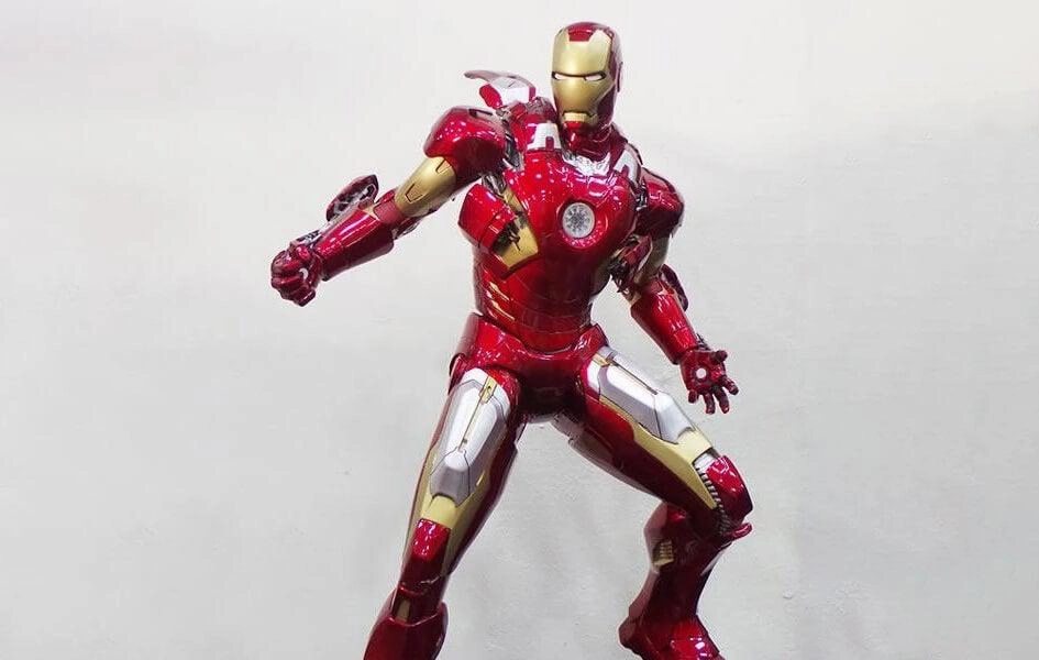 IRON MAN Mark VII 1/4 Scale Statue - DISPLAYED Twitch Channel Hero Toy