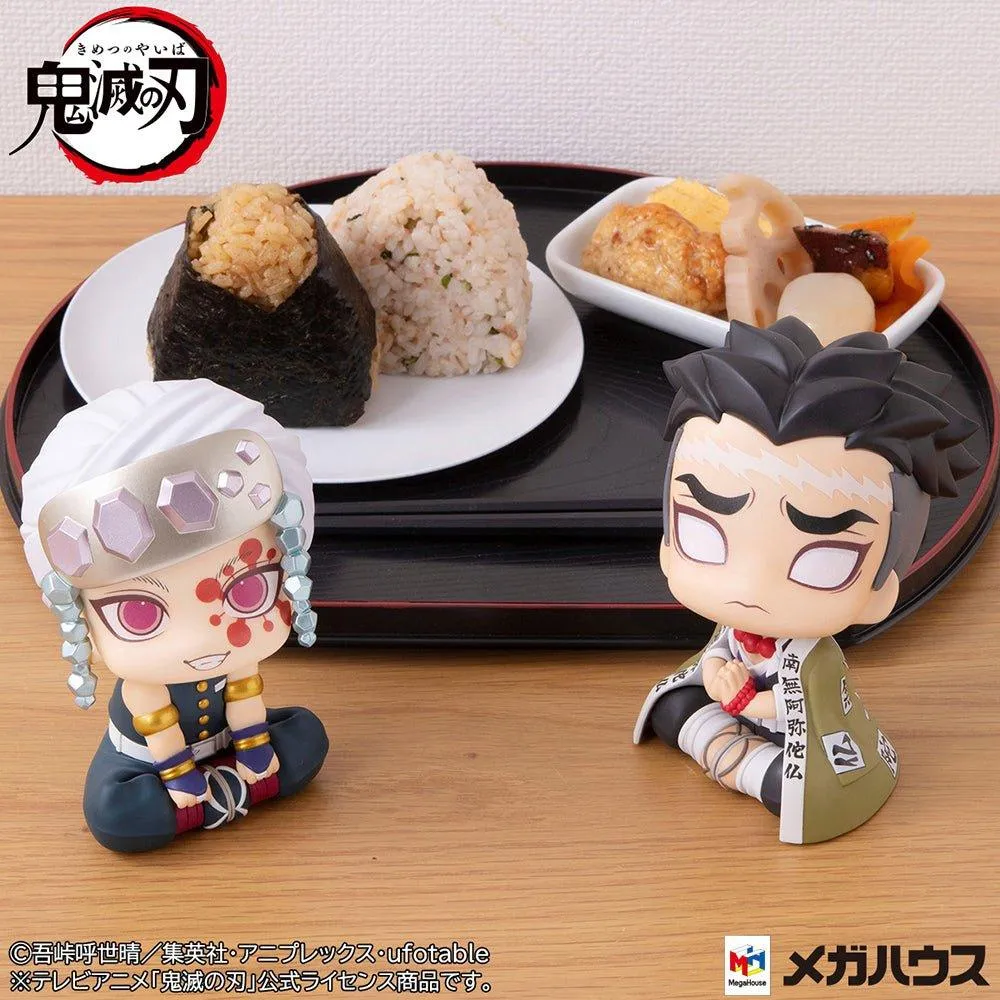 Static Figure Demon Slayer Kimetsu no Yaiba Look Up Series Tengen Uzui & Gyomei Himejima (with gift - cushion)